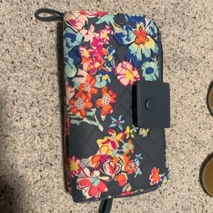 Vera bradley wallet